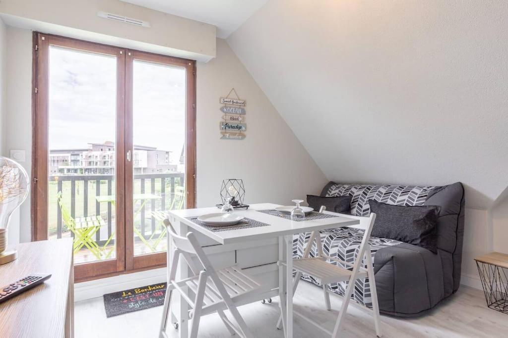 Cabourg Au P'Tit Nid, Cocon Au Bord De Mer Bagian luar foto